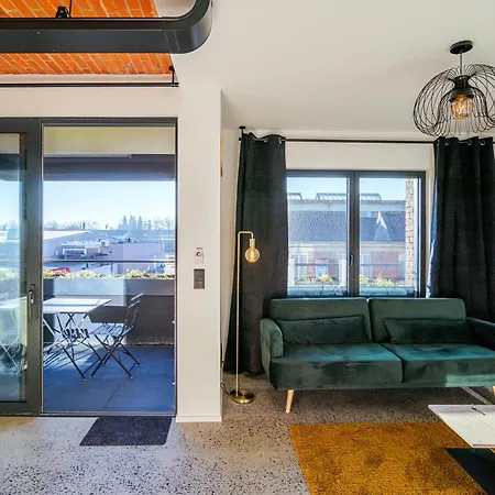 La Camuche De Marcel Michiels, De 70 M2 Avec Patio Apartman Tournai