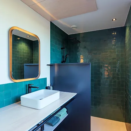 La Camuche De Marcel Michiels, De 70 M2 Avec Patio Apartman Tournai